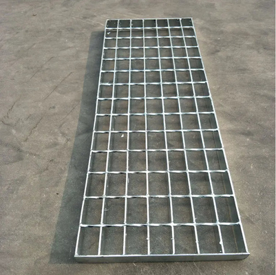 Độ chịu lực cao T1 Cầu thang thép Grate Treads 30mm Pitch