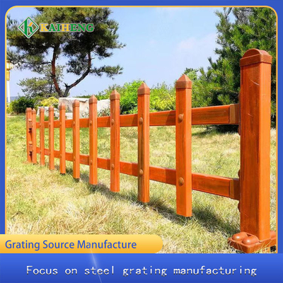 Bãi cỏ PVC nhỏ hàn lưới hàng rào Bãi cỏ hàng rào hàng rào