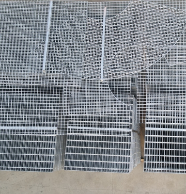 Nền tảng Q235 Lưới thép mạ kẽm carbon được tùy chỉnh hình dạng đặc biệt
