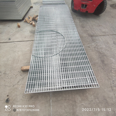 Lưới thép mạ kẽm nhúng nóng cho lối đi 12 &quot;X 24&quot; X 1.5 &quot;Nhà máy tùy chỉnh
