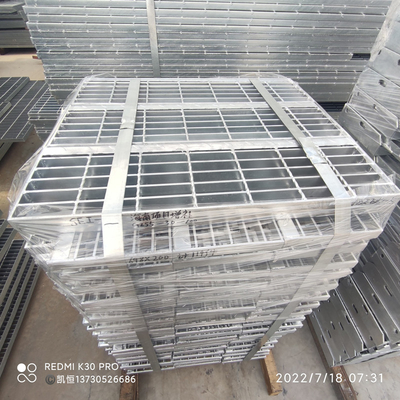 Tấm lưới thép mạ kẽm nóng Tấm lưới phủ rãnh tùy chỉnh Tấm lưới tản nhiệt Tấm tấm lót tùy chỉnh được tùy chỉnh