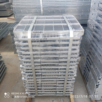 Tấm lưới thép mạ kẽm nóng Tấm lưới phủ rãnh tùy chỉnh Tấm lưới tản nhiệt Tấm tấm lót tùy chỉnh được tùy chỉnh