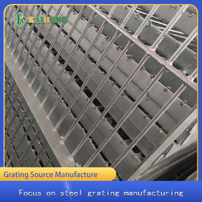 HDP Metal Grate Hàng rào Bao vây Lưới mạ kẽm để xây dựng chuồng gia súc