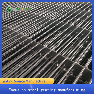 HDP Metal Grate Hàng rào Bao vây Lưới mạ kẽm để xây dựng chuồng gia súc