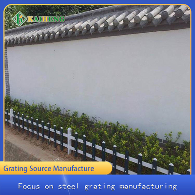 Bãi cỏ PVC nhỏ hàn lưới hàng rào Bãi cỏ hàng rào hàng rào